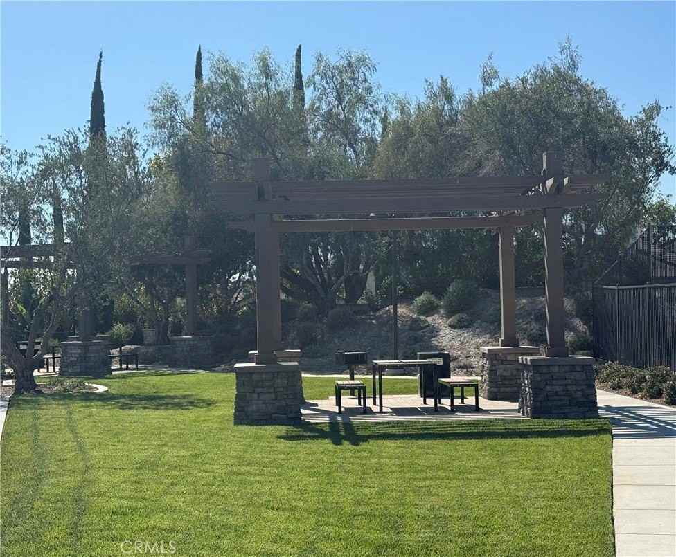 22023 Florence Cir - Photo 3 of 12