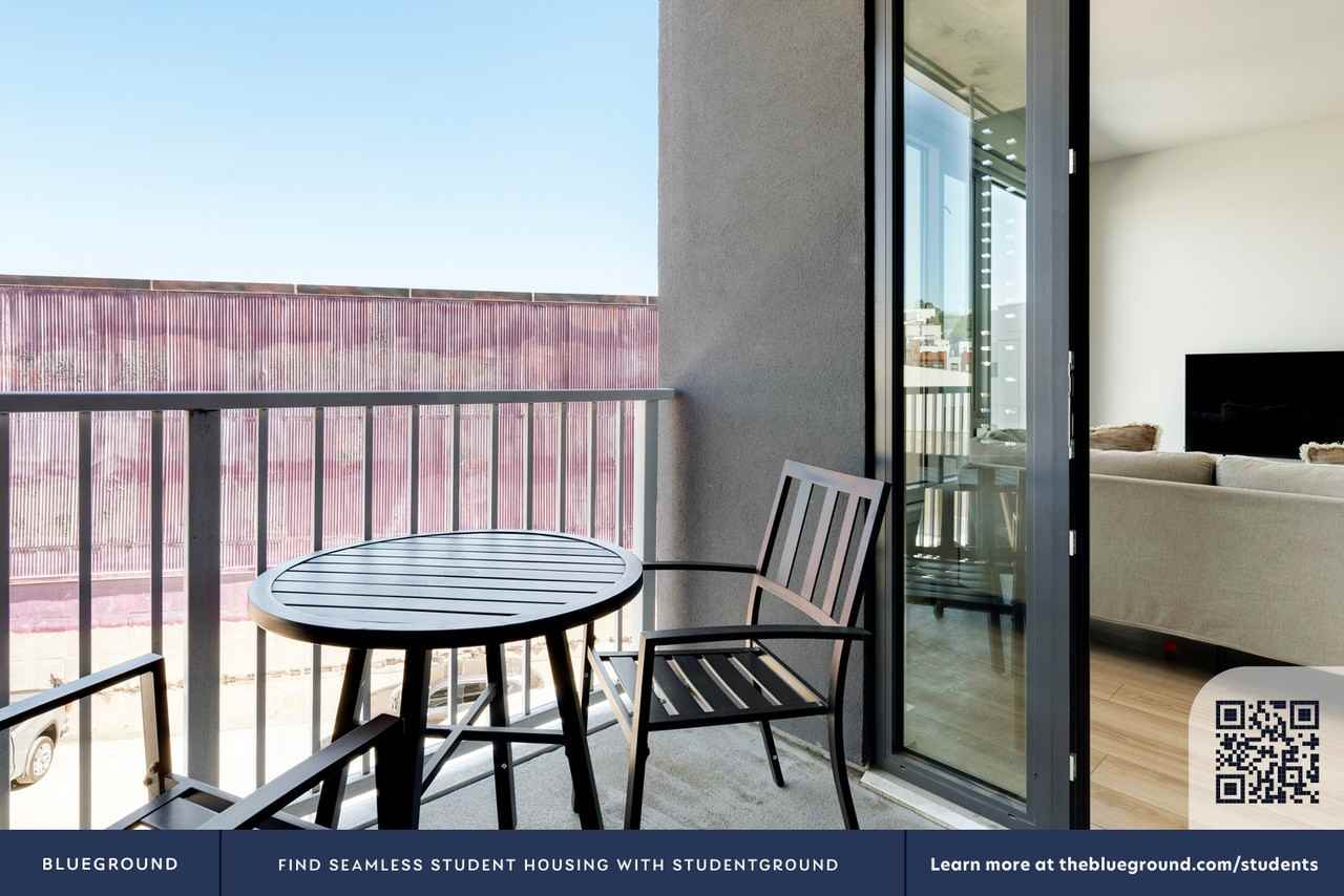 1395 22nd St #1860 - Photo 7 of 50