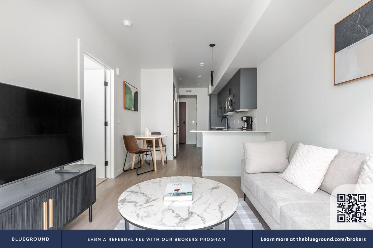 17305 Ne 67th Ct #832 - Photo 5 of 26