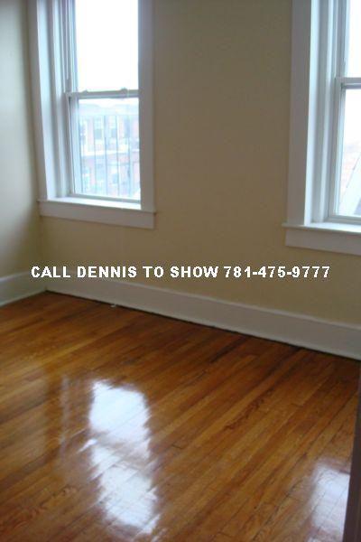 220 Hanover St #21 - Photo 2 of 17