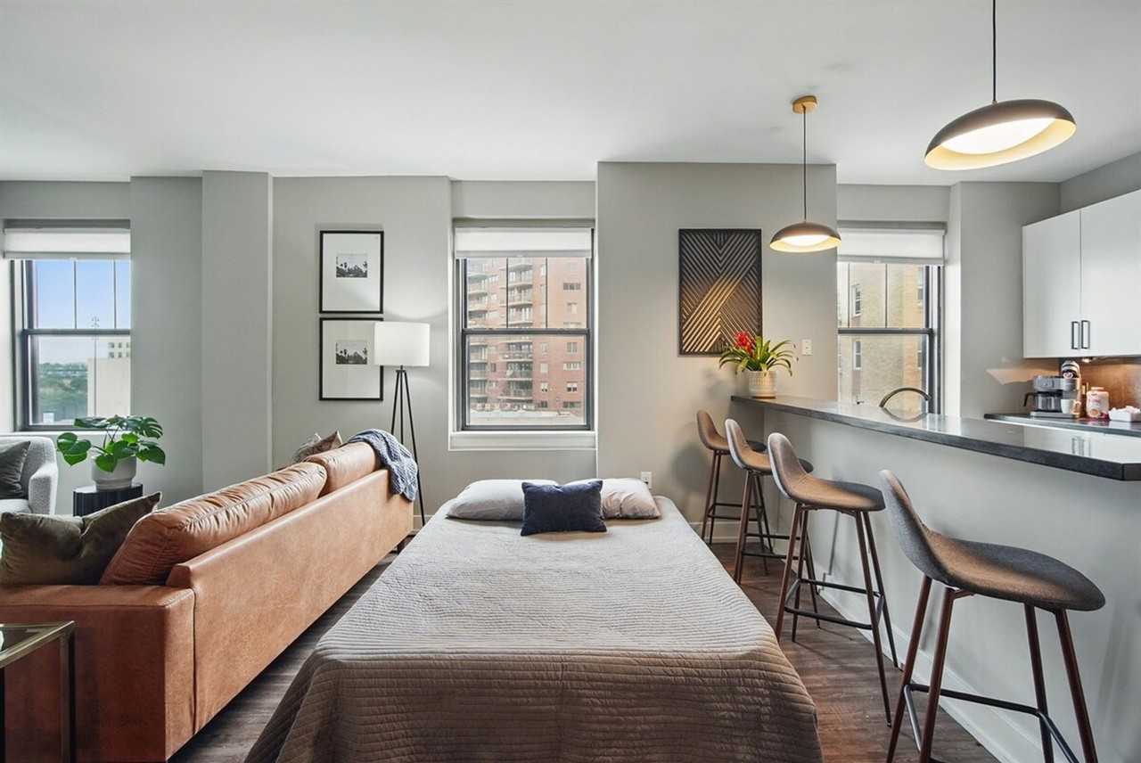 400 Walnut St #1285755P - Photo 2 of 47