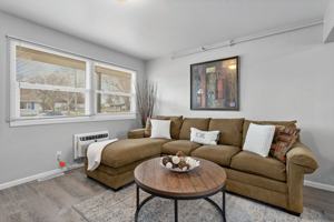 featured image of 928 W Browning St