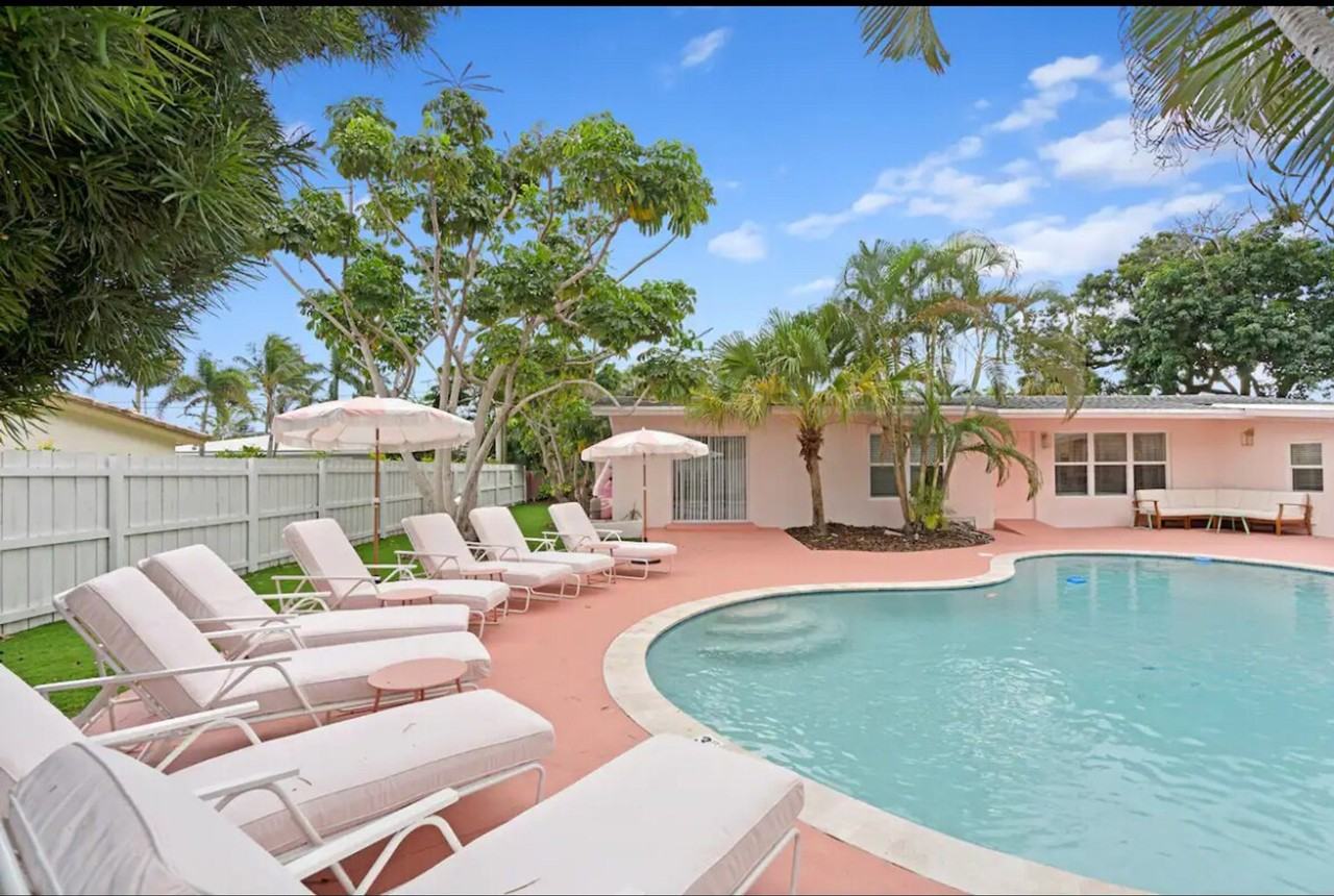 26 Northeast St #1294437P - Photo 3 of 28