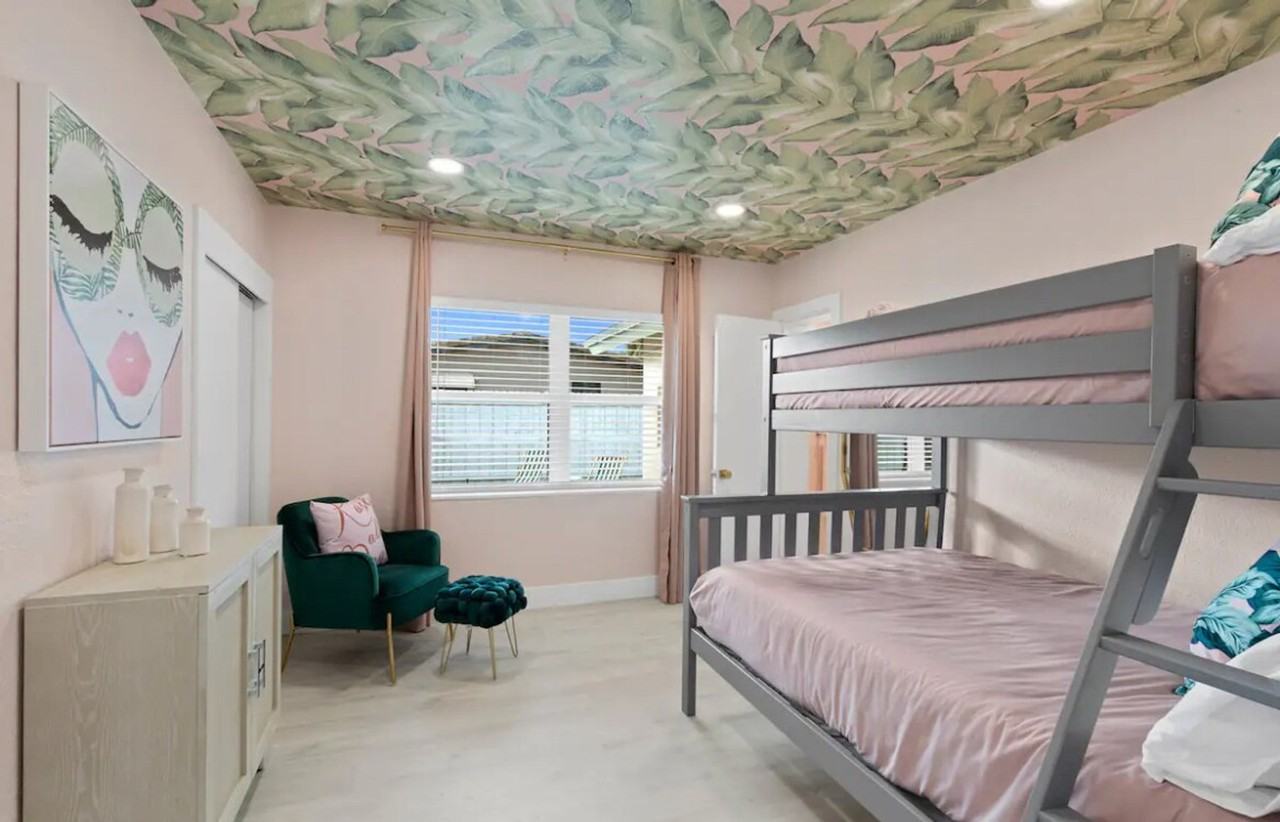 26 Northeast St #1294437P - Photo 7 of 28