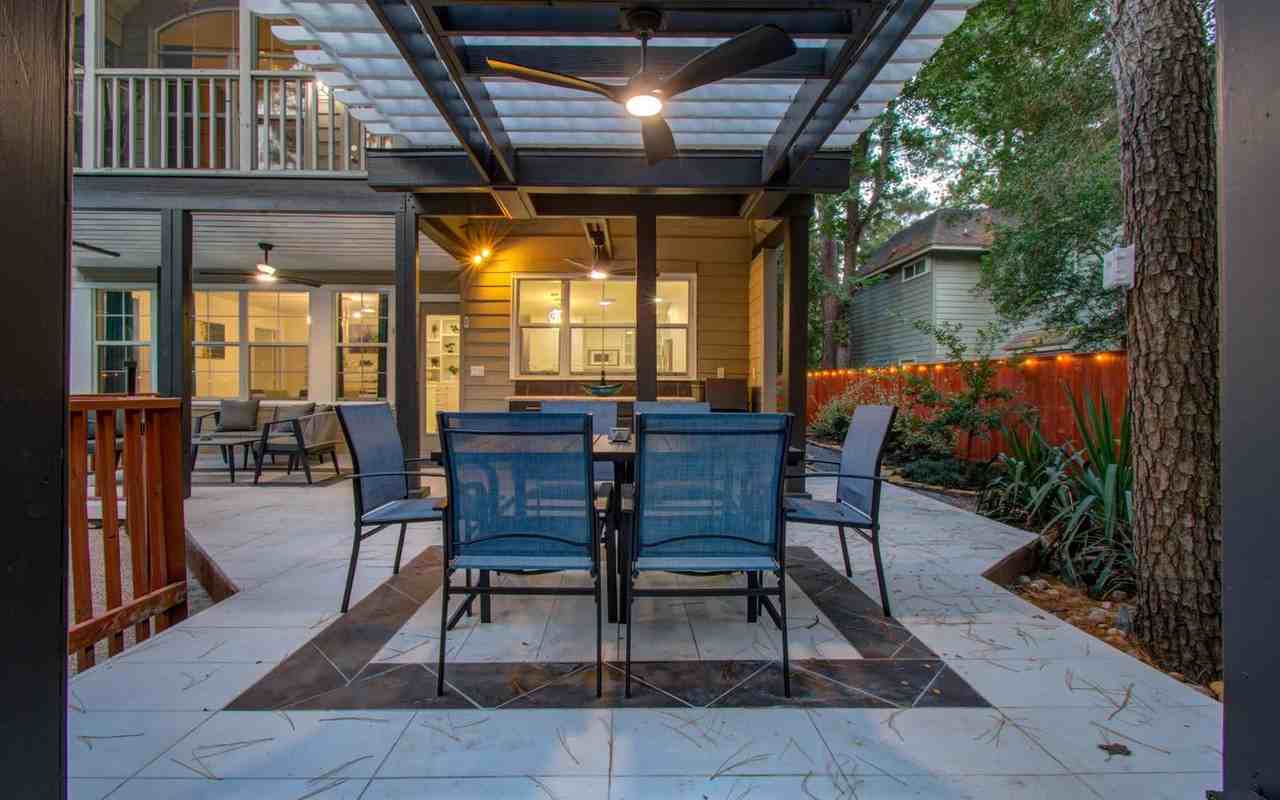 35 Alden Glen Dr #1298276P - Photo 7 of 48