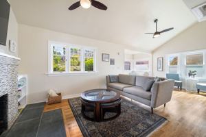 featured image of 4045 45th Ave Sw