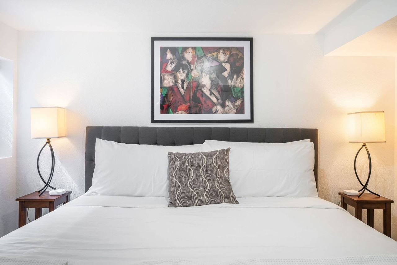 4045 45th Ave Sw #1299301P - Photo 7 of 33