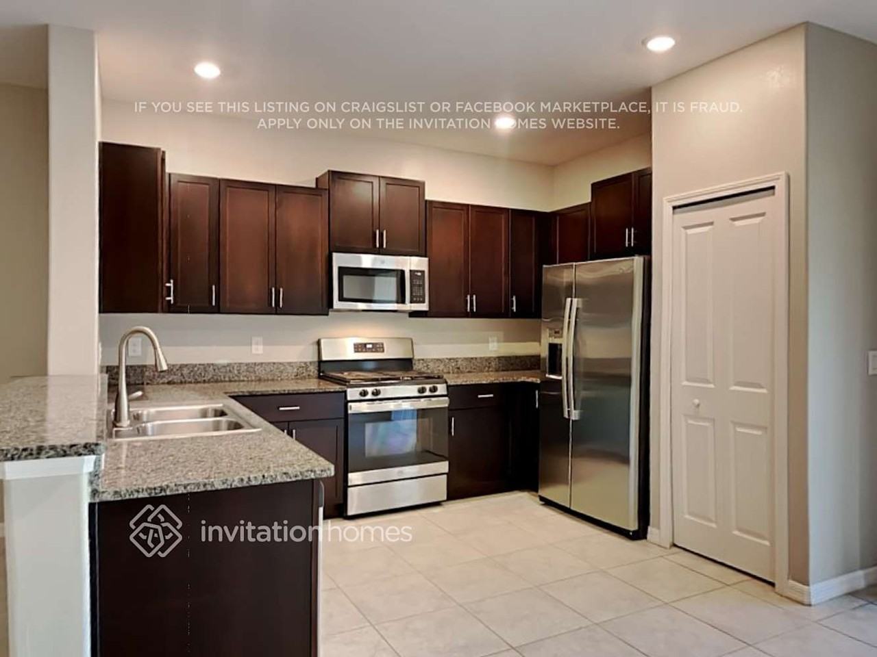 8468 Houndstooth Enclave Dr - Photo 7 of 24