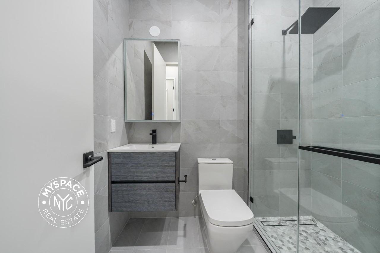 461 Myrtle Ave #1 - Photo 6 of 13