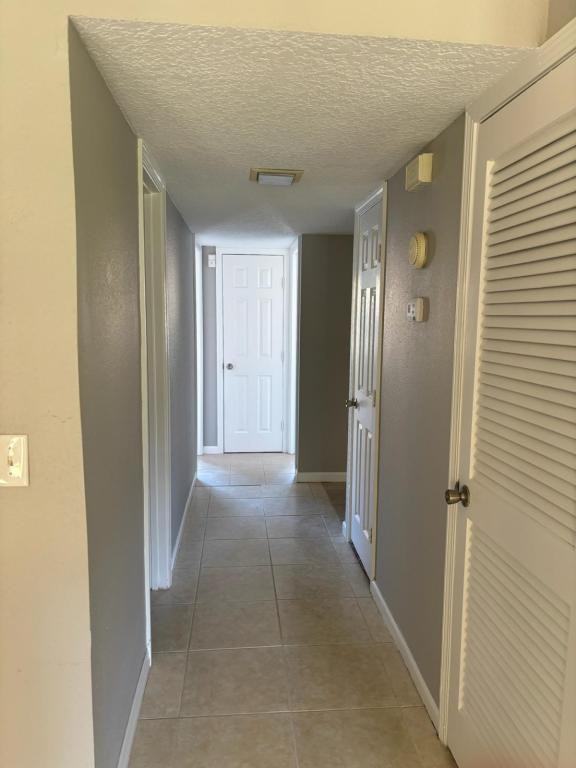 3913 Mission Dr - Photo 7 of 15