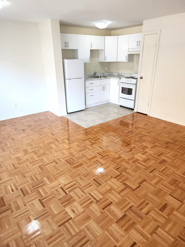 5 Clearview Heights #17 - Photo 2 of 5