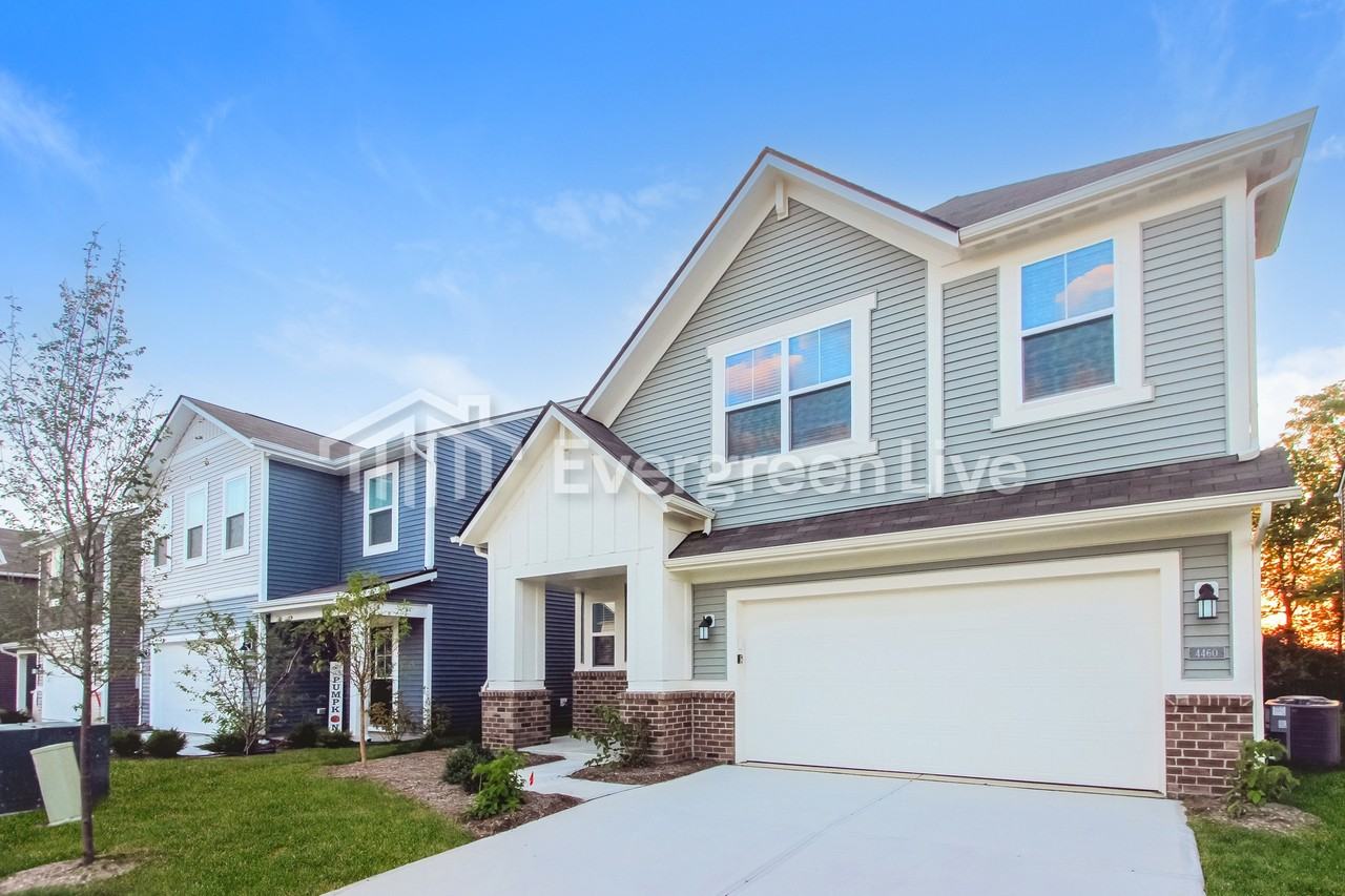 4460 Laughter Ln - Photo 3 of 16