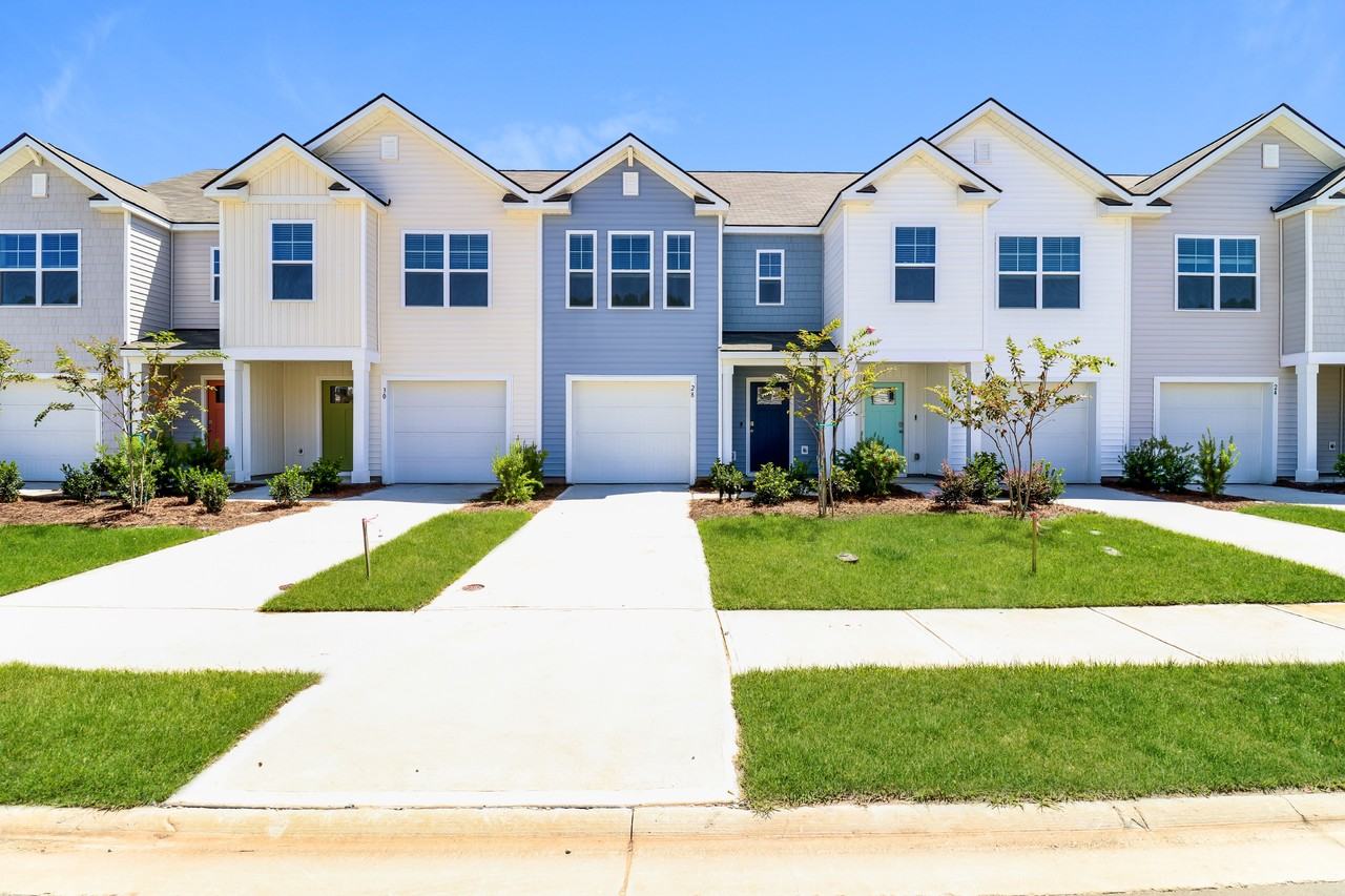 28 Striker Road - Photo 6 of 48