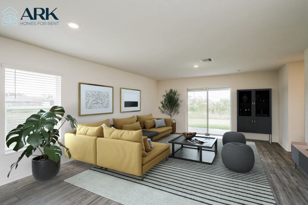 166 Blackstone Dr - Photo 3 of 20