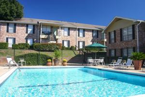 featured image of 2451 Lake Rd