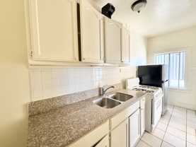 1407 W 3rd St #202 - Photo 1 of 1