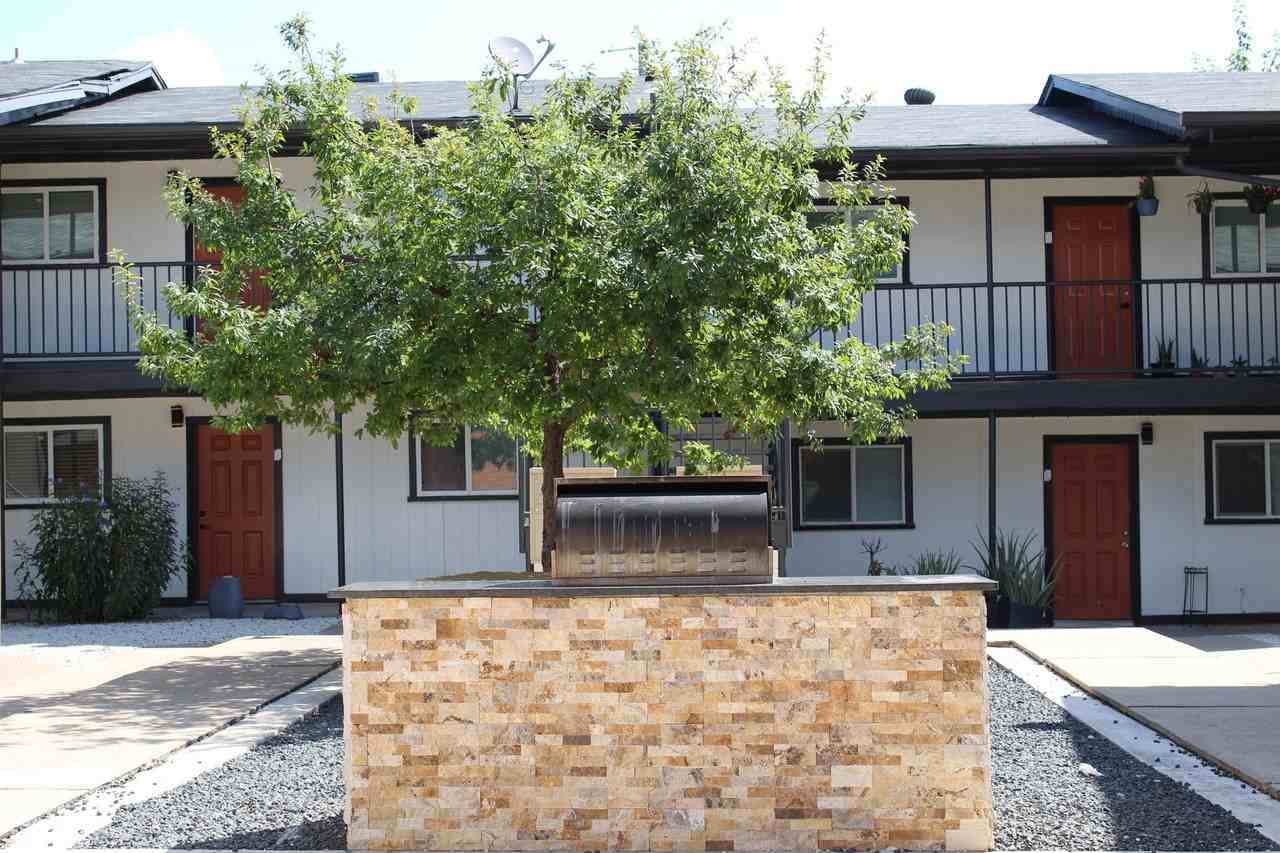 IConic Downtown - Photo 7 of 24