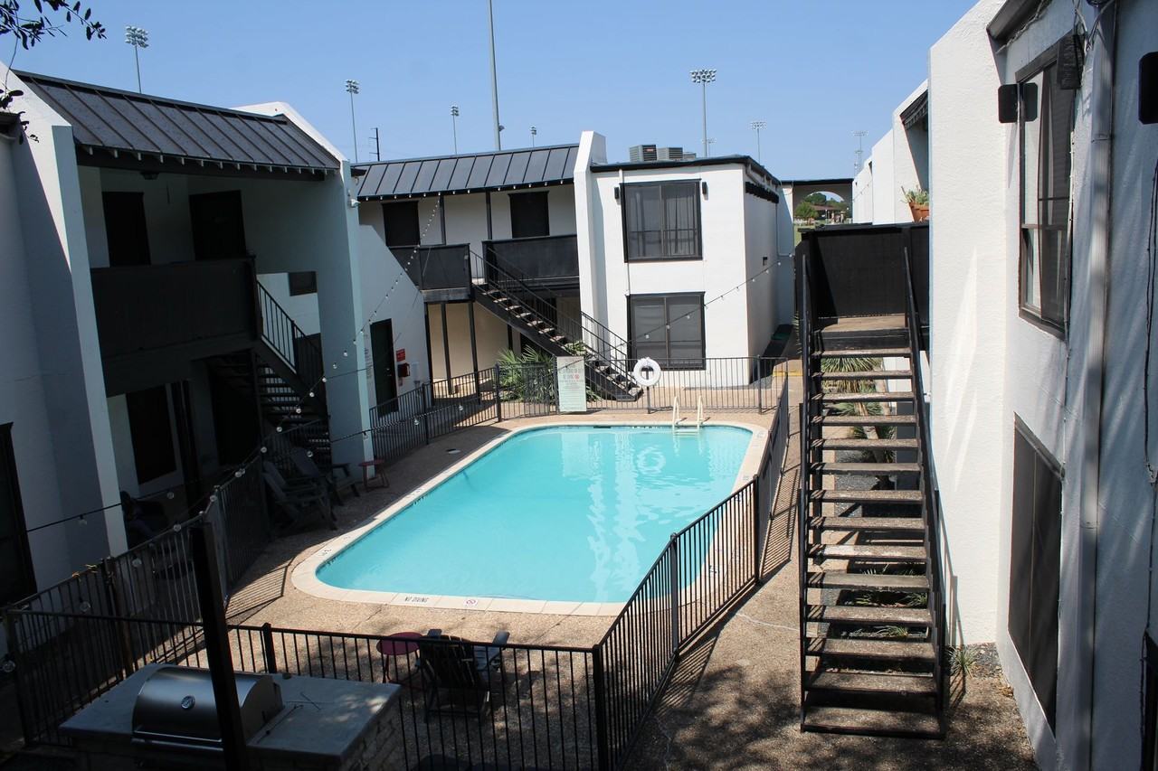 The Sidney - Photo 7 of 45