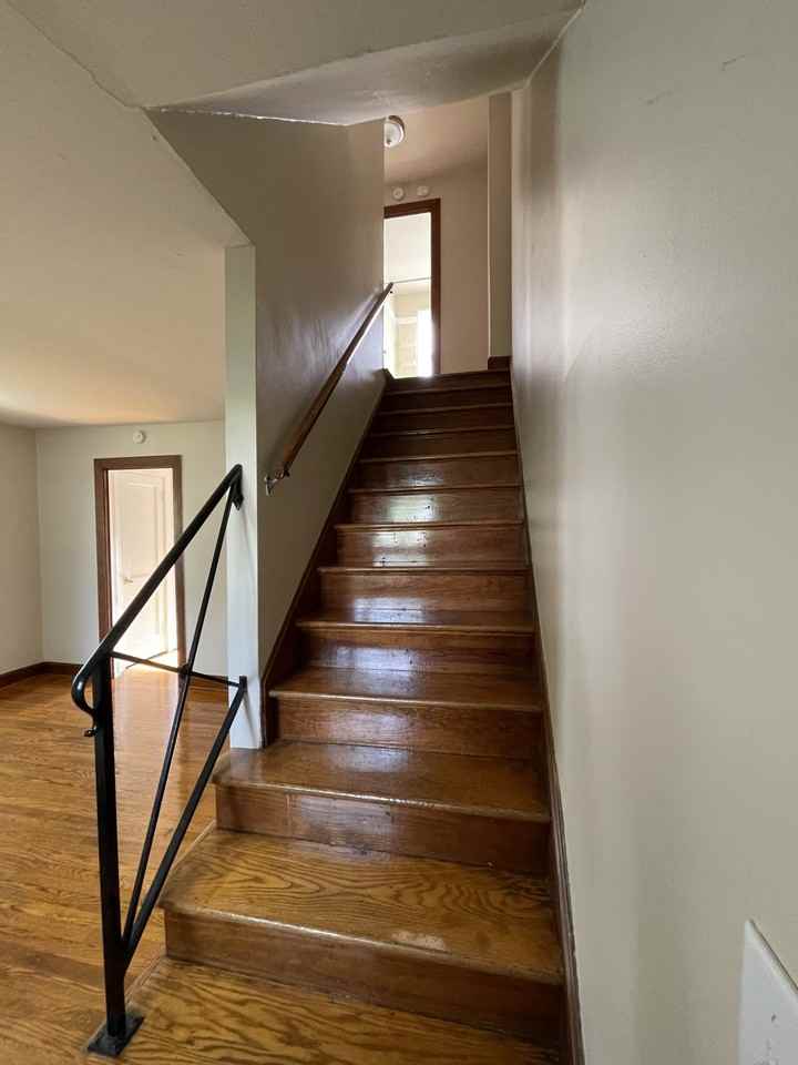 1598 Ashland Avenue - Photo 3 of 15