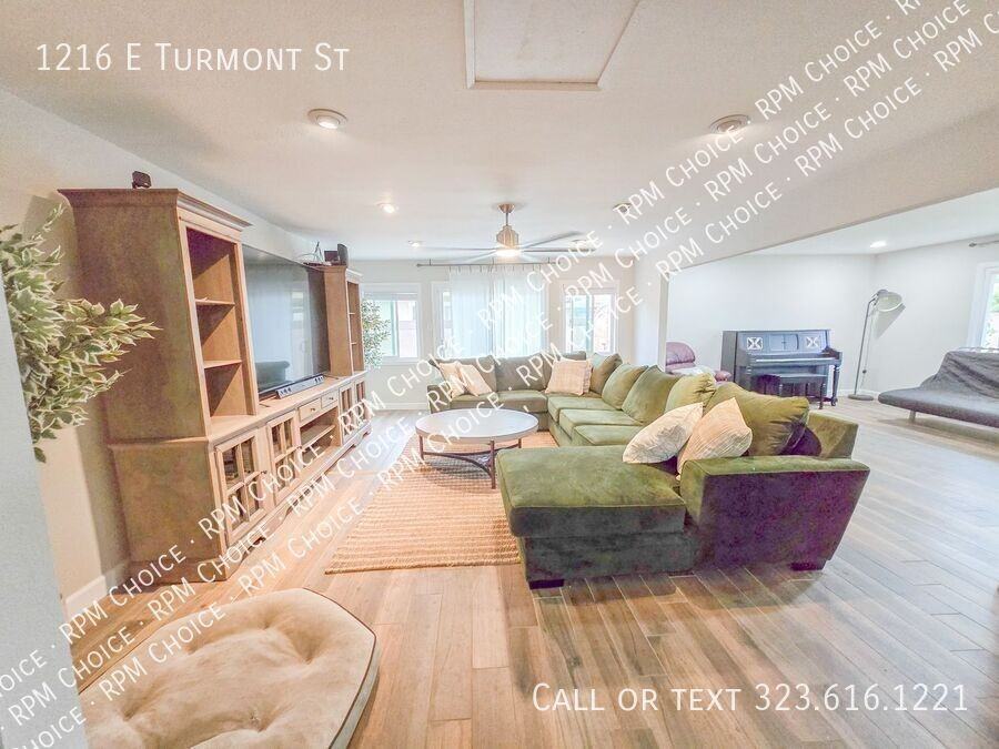 1216 E Turmont St - Photo 3 of 31