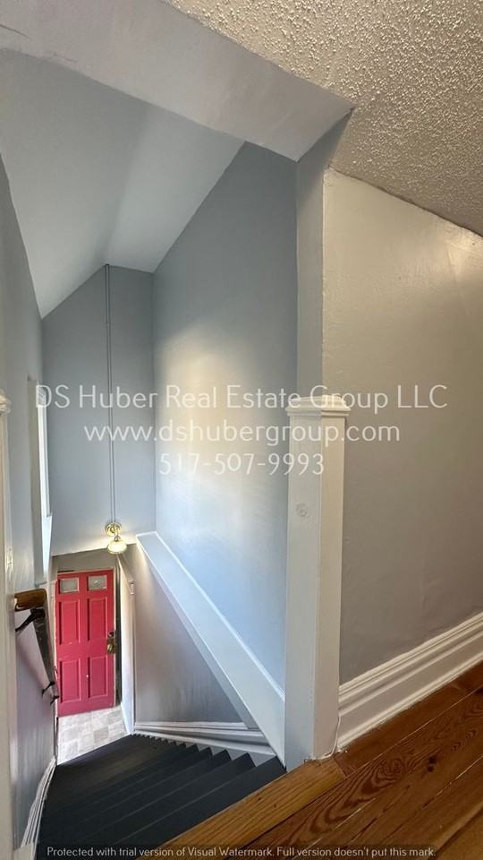 SEYMOUR & - Photo 5 of 16