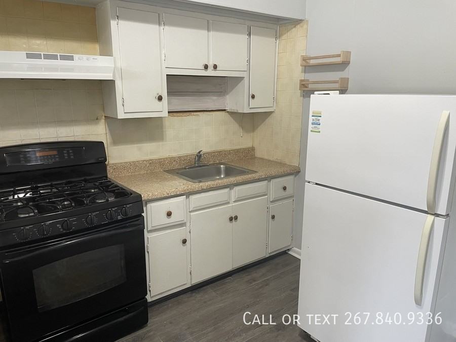 132 North King Street - Photo 6 of 24