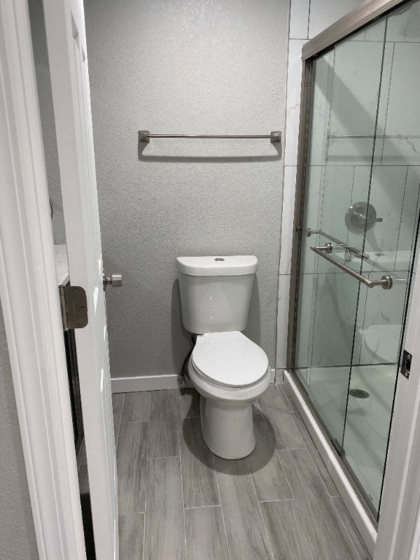 4324 Ravenswood Ct - Photo 3 of 23