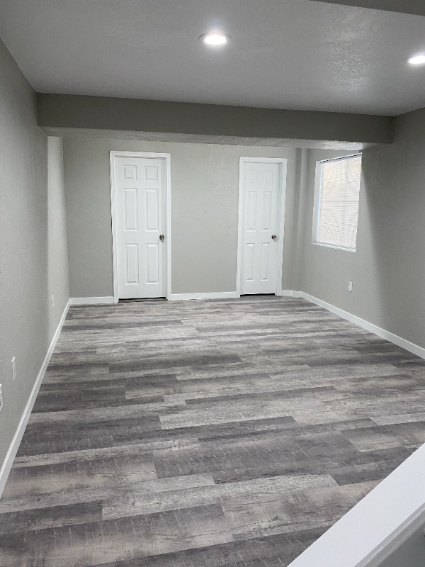 4324 Ravenswood Ct - Photo 4 of 23