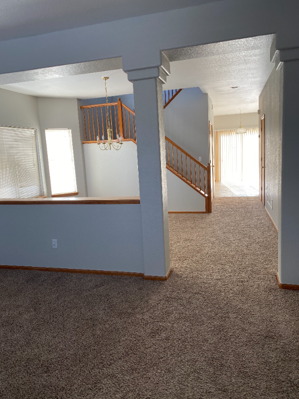 4324 Ravenswood Ct - Photo 5 of 23