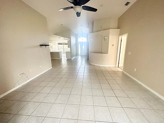 7831 Citrus Creek Dr - Photo 5 of 19