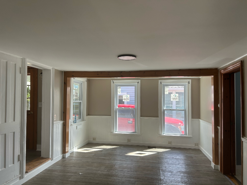 7729 Dewitt St - Photo 2 of 9