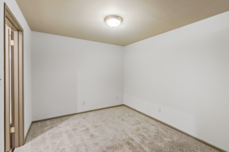 5625 15th Avenue Northeast #303 - Photo 6 of 10