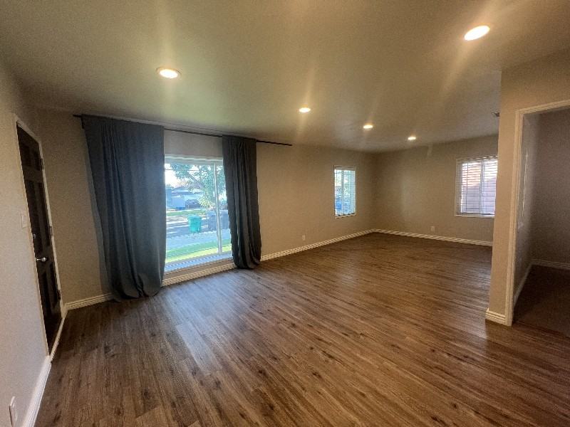 344 E 63rd St #344-63rdST - Photo 3 of 11