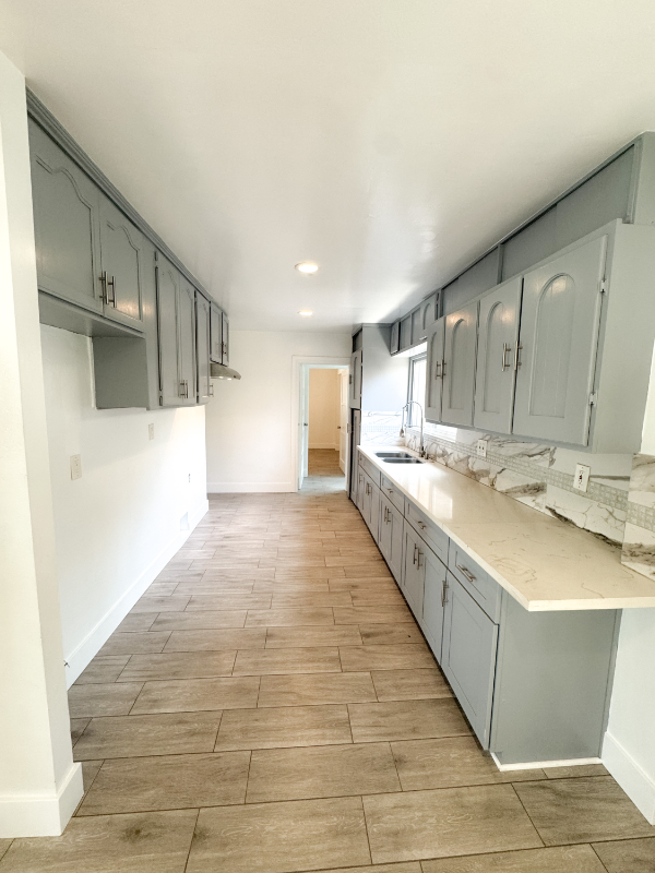 718 Oakford Drive #718 - Photo 7 of 18