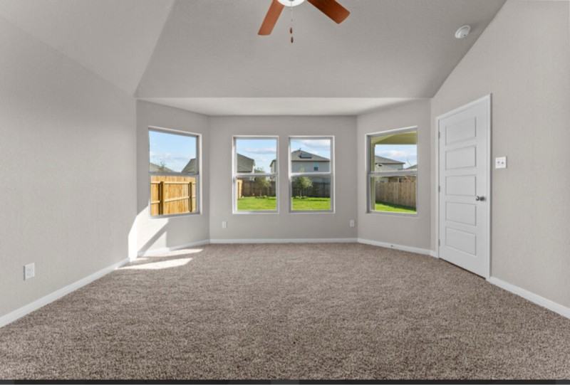 5206 Halite Vly - Photo 2 of 9