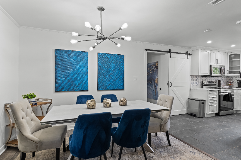 3021 Botany St - Photo 2 of 19