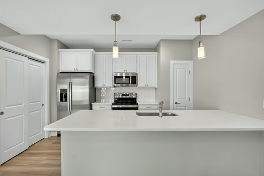 5421 154th Ct - Photo 7 of 20