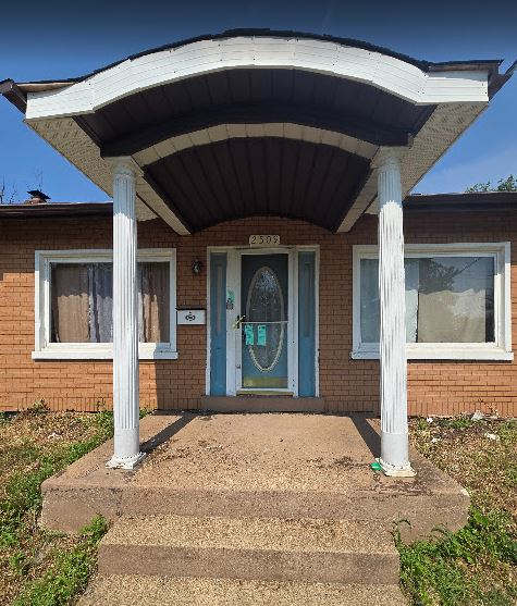 2509 Arden Ave - Photo 2 of 8