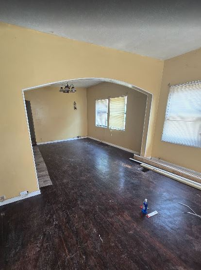 2509 Arden Ave - Photo 3 of 8