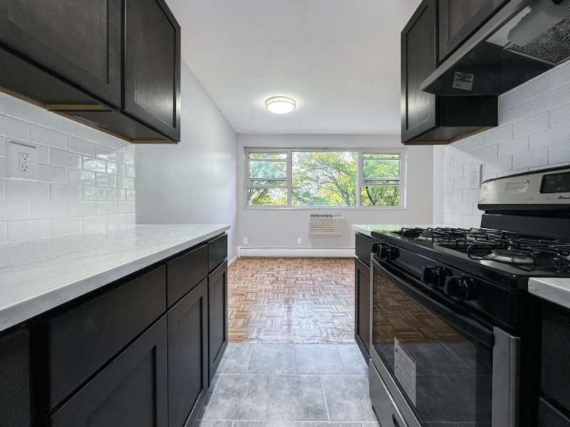 350 Elmora Ave #F - Photo 3 of 16