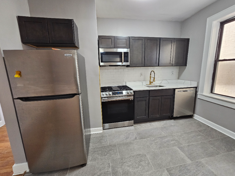 350 Elmora Ave #F - Photo 4 of 16