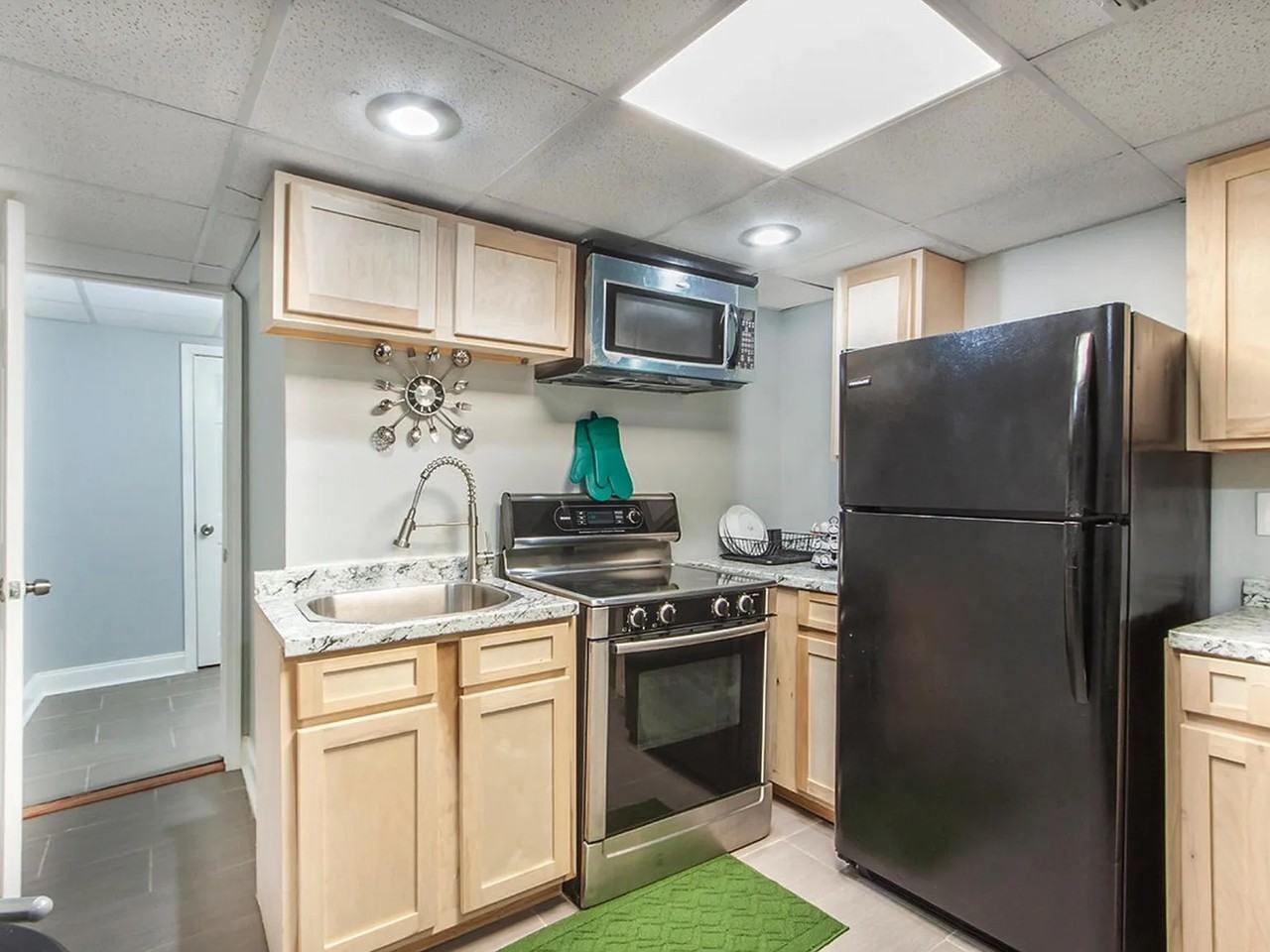 1006 Westmont Rd Sw #A - Photo 6 of 9