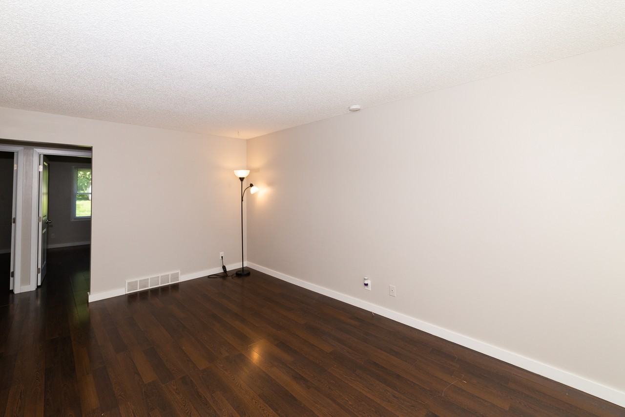 905 Emma Ave #NA - Photo 7 of 16
