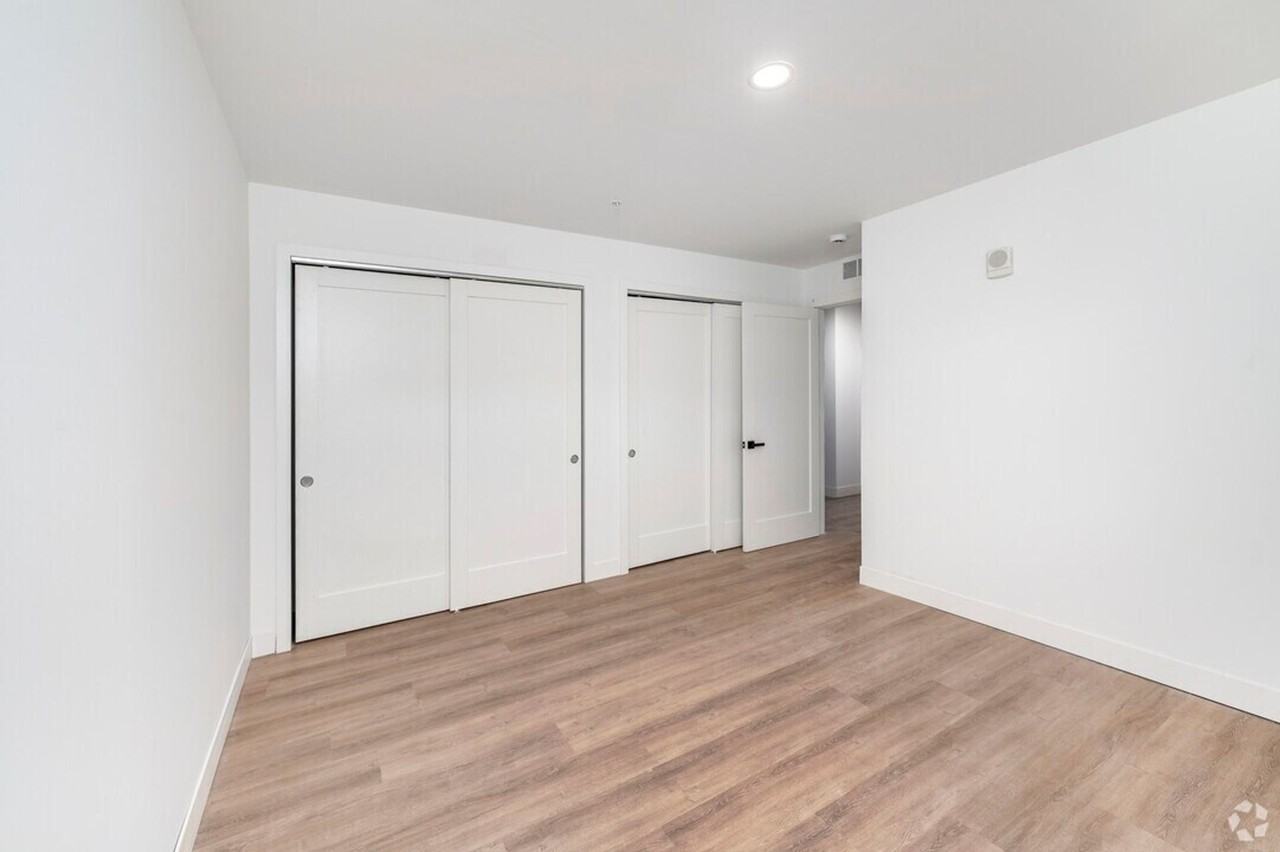 Georgia Flats - Photo 7 of 27