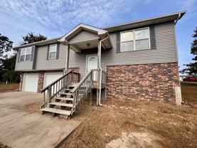 14209 Haywood Dr - Photo 1 of 1