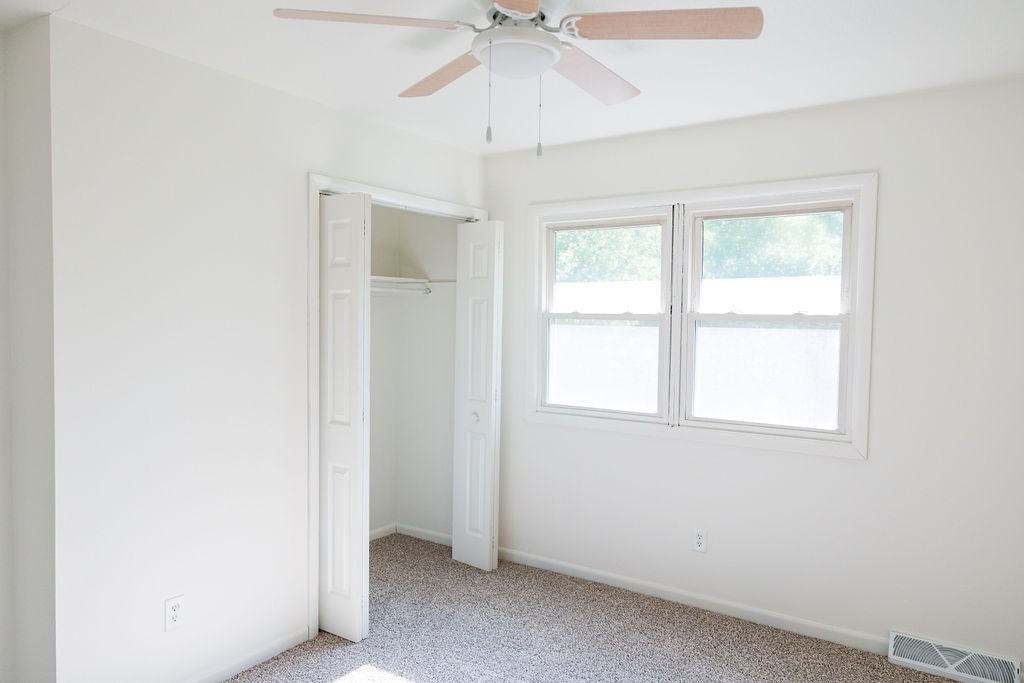 4446 Park Lawn Dr #NA - Photo 7 of 14