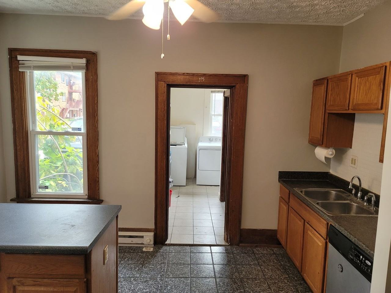 319 E 18th Ave - Photo 2 of 50