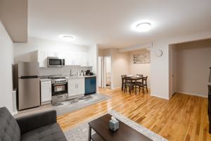 featured image of 1214 1214 Waverly Walkway