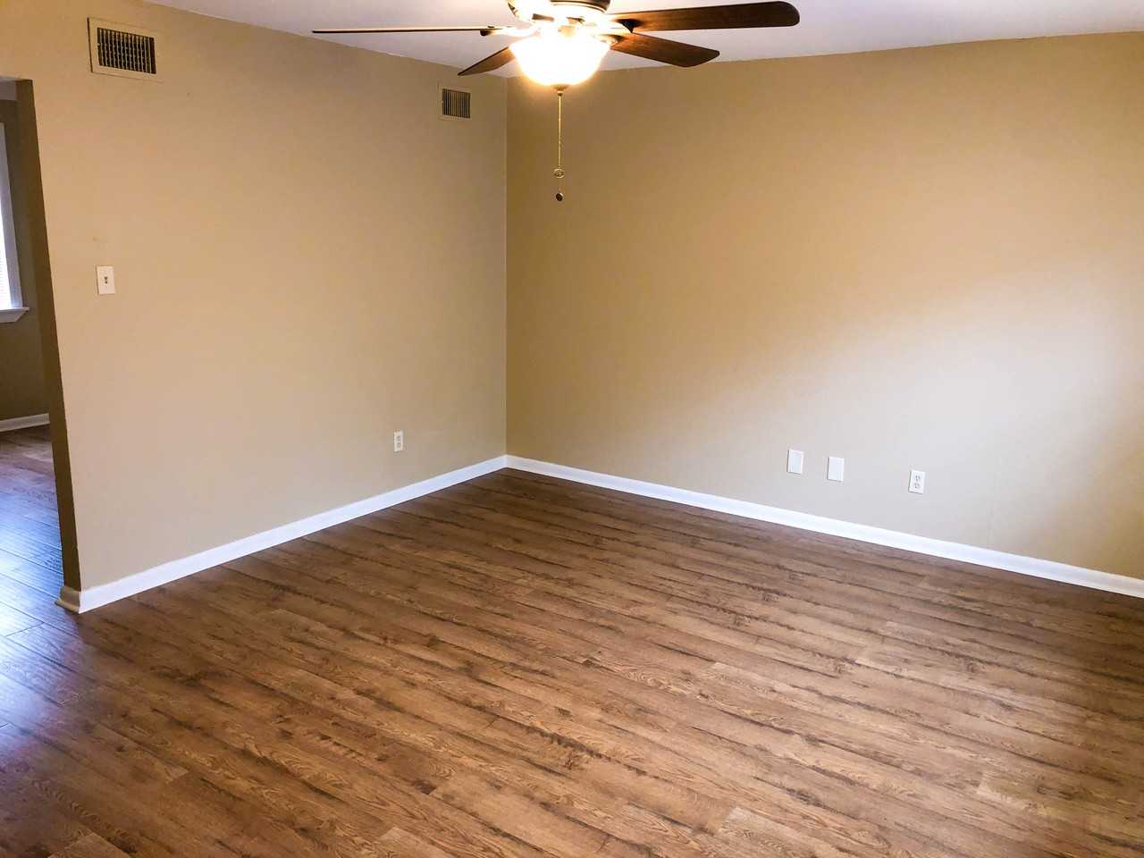 9405 Lew Circle #B - Photo 3 of 19