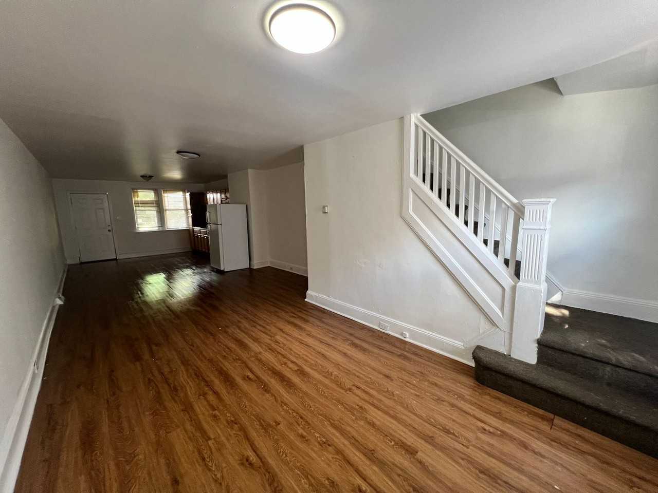 563 Lamberton Street - Photo 3 of 11